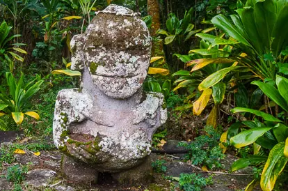 Tiki souriant à Raivavae