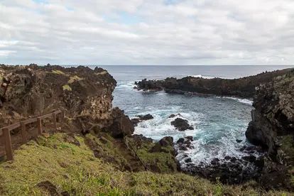 île de Pâques : Ana Kai Tangata 