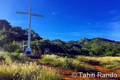 randonnee-de-la-mission croix de la mission papeete